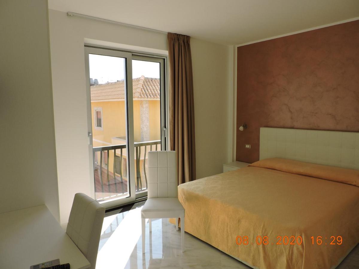 B&B Aquila Reale Portopalo Di Capo Passero Exterior foto